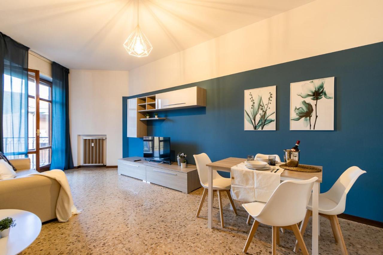 Blue Wave Apartment Arona - Lago Maggiore Exterior foto