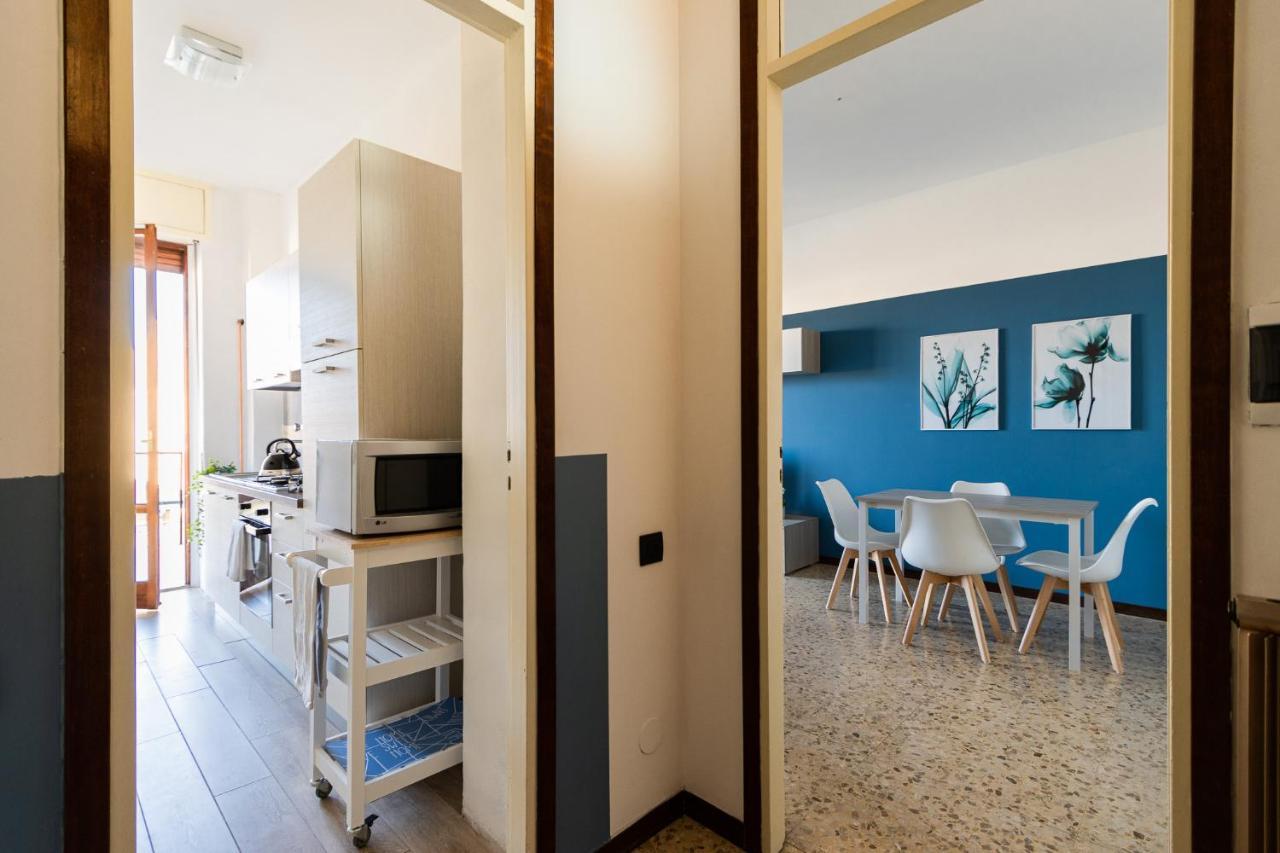 Blue Wave Apartment Arona - Lago Maggiore Exterior foto